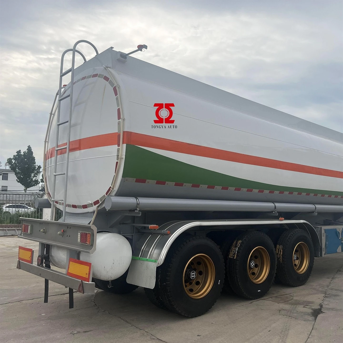 45000L Fuel Tanker Semi Trailer